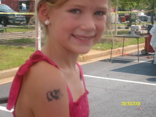 Temporary Puppy Tattoo On Girl Shoulder