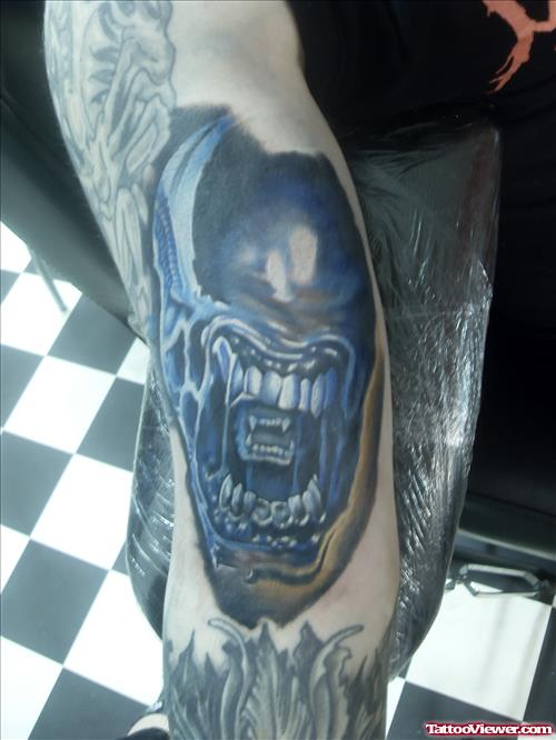 Alien Head Tattoo On Man Right Bicep