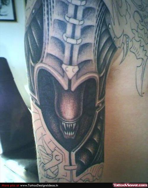 Biomechanical Grey Ink Alien Tattoo On Man Right Shoulder