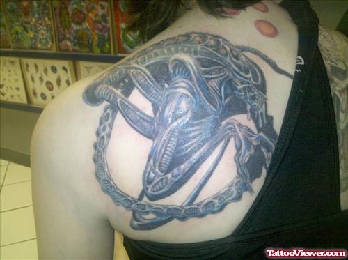 Beautiful Left Back Shoulder Alien Tattoo For Girls