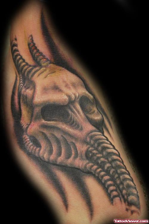 Grey Ink Alien Skull Tattoo Picture