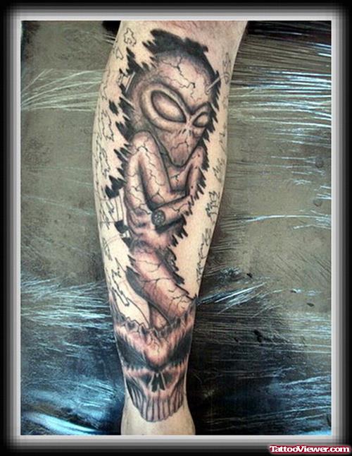 Awesome Grey Ink Alien Tattoo