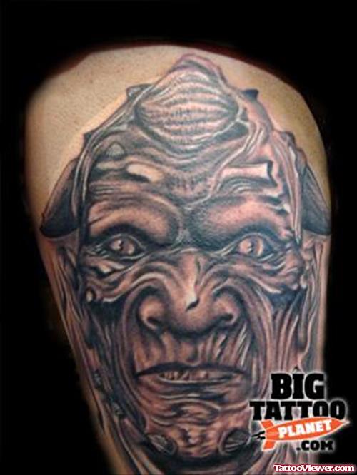 Attractive Grey Ink Alien Head Tattoo