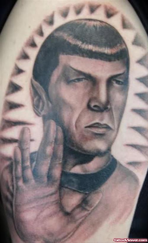 Alien Hand Tattoo