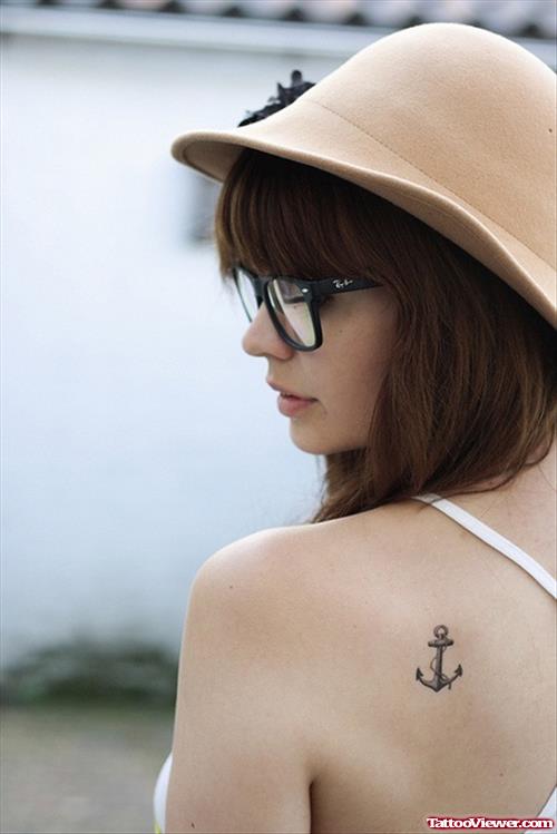 Left Back Shoulder Anchor Tattoo For Girls