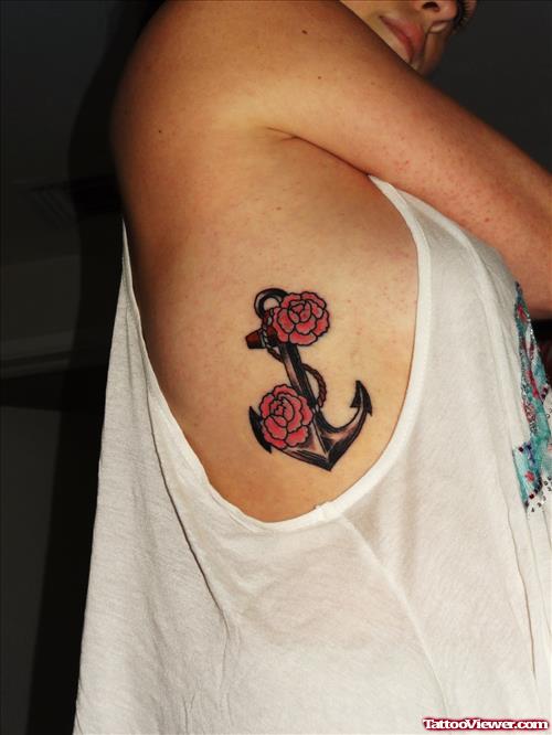 Best Red Flowers And Anchor Tattoo On Side