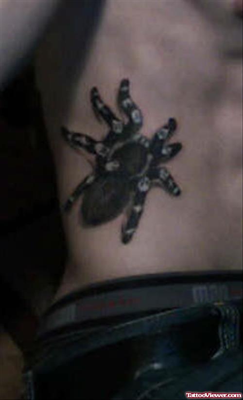 Animated Spider Tattoo On Man Side Rib