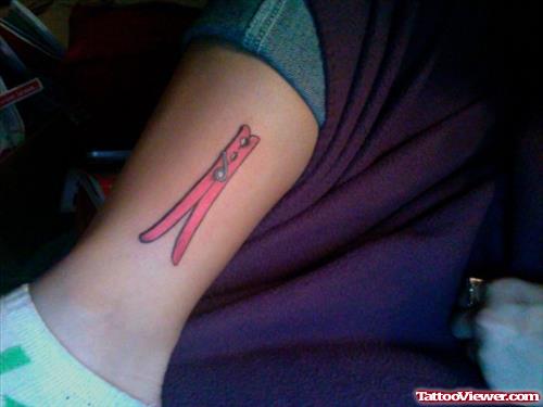 Animated Tattoo Of Clothes Pin