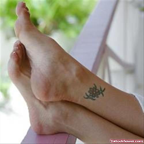 Daisy Flower Ankle Tattoo