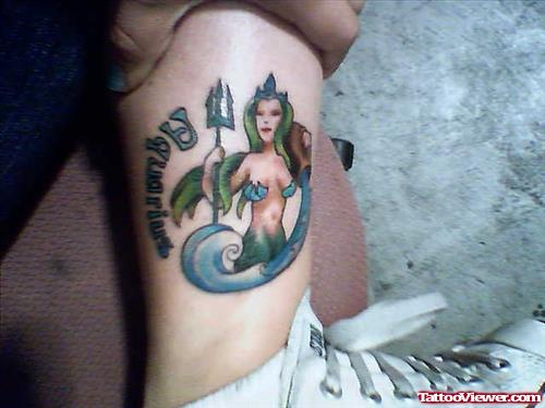 Aquarius Tattoo On Right Leg