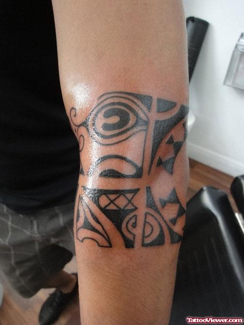 Classic Tribal Armband Tattoo On Left Sleeve
