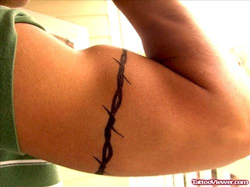 Awesome Black Ink Barbed Wire Armband Tattoo For Men