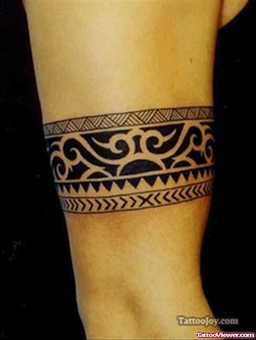 Black Ink Right Bicep Armband Tattoo