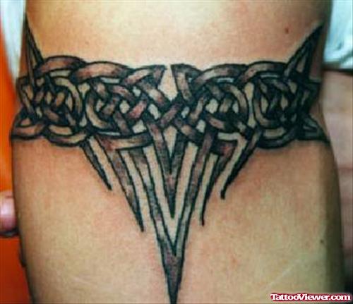 Beautiful Grey Ink Celtic Armband Tattoo