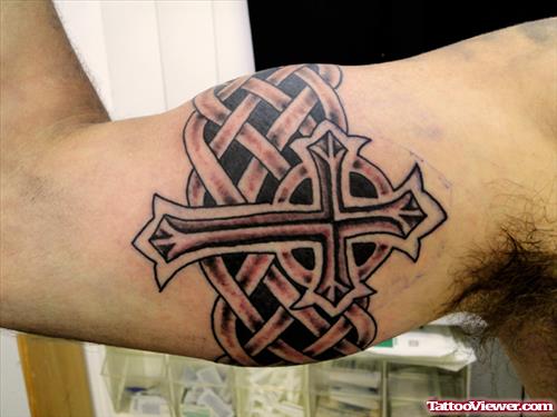 Cross And Celtic Armband Tattoo