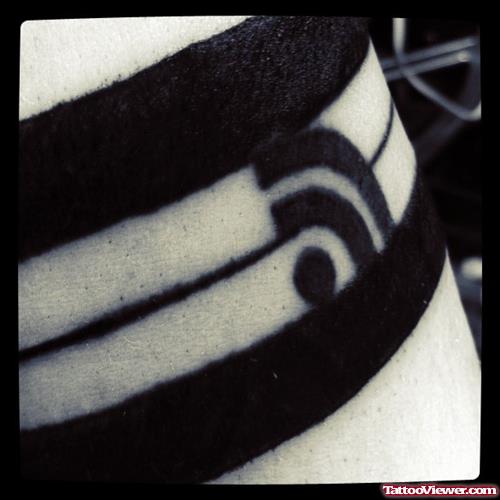 Black Ink Armband Tattoo