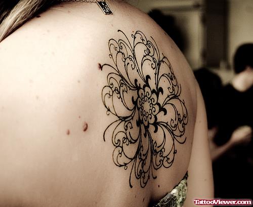 Girl With Flower Upperback Tattoo For Girls