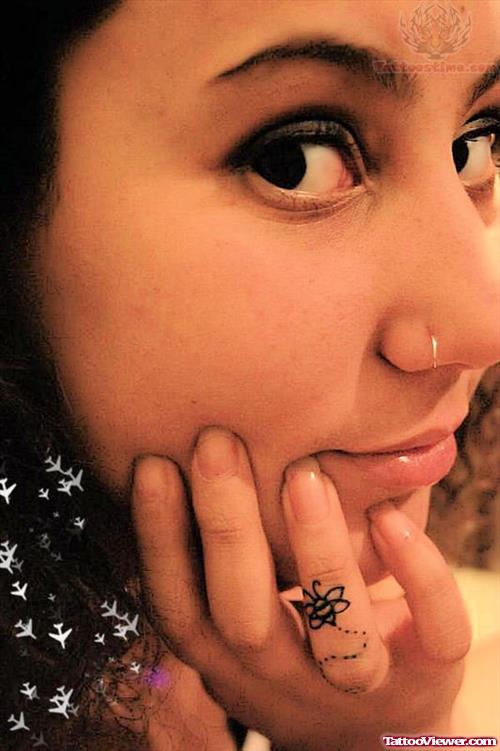 Bee Tattoo On Finger