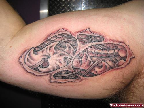 Best Grey Ink Biomechanical Tattoo For Men
