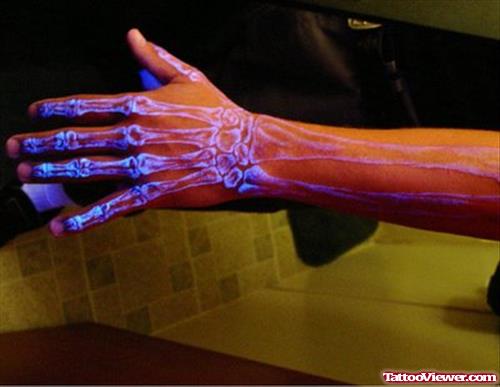 Black Light Biomechanical Tattoo On Left Arm