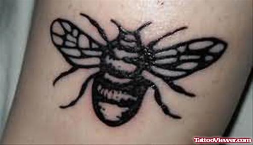 Black Outline Bumblebee Tattoo
