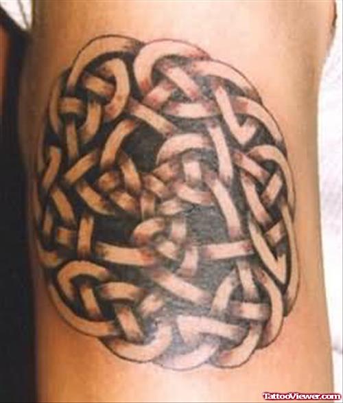 Awesome Celtic Tattoo On Bicep