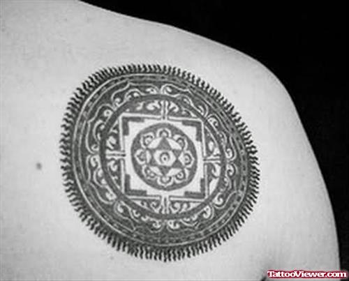 Terrific Celtic Tattoo On Back