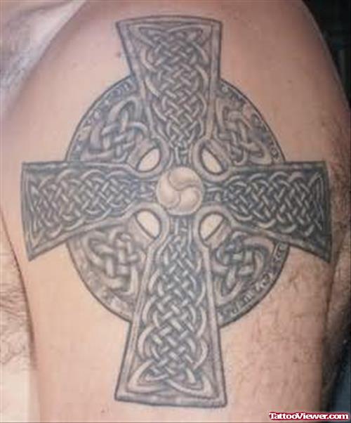 Elegant Cross Tattoo For Shoulder
