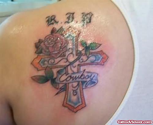 Awesome Cross Tattoo On Back Shoulder