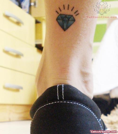 Diamond Tattoo on Back Leg