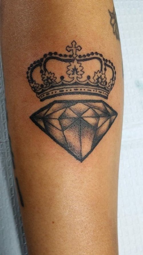 Amazing King Crown And Diamond Tattoo On Full Sleeve