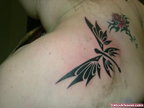 Dragonfly Tattoo On Back Shoulder