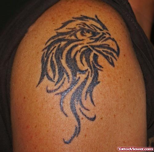 Beautiful Black Tribal Eagle Tattoo On Shoulder