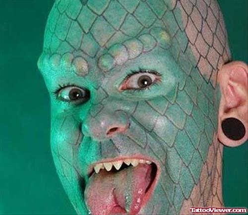Extreme Snake Tattoo On Head