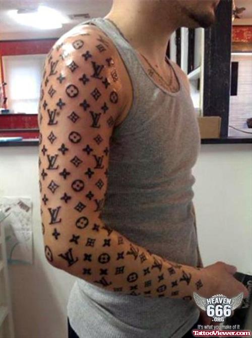 Extreme Tattoo On Man Right Sleeve