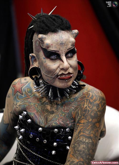Vampire Girl Extreme Tattoos