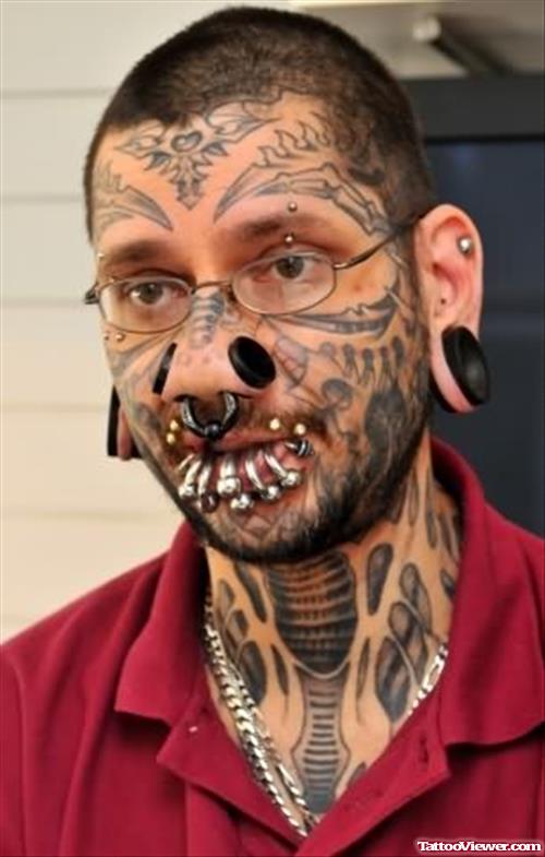 Extreme Tattoo Piercing