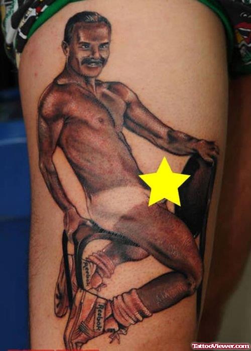 Grey Ink Man Face Tattoo On Leg