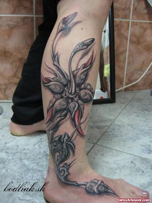 Grey Ink Fantasy On Right Leg
