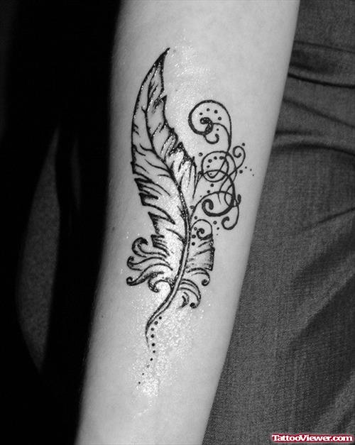 Henna Feather Tattoo On Arm
