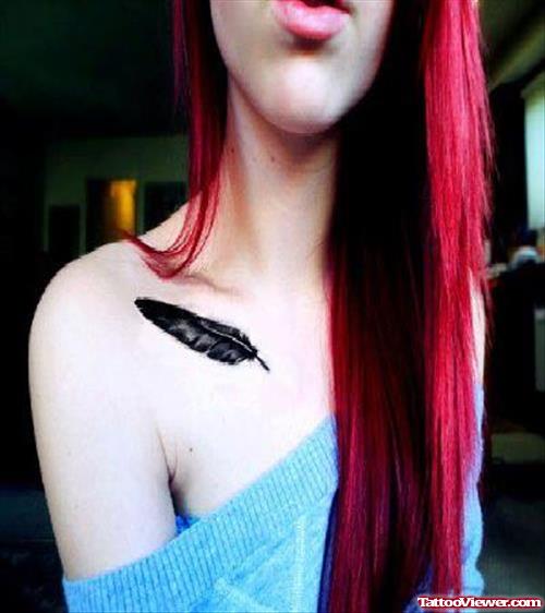Feather Tattoo On Girl Collarbone