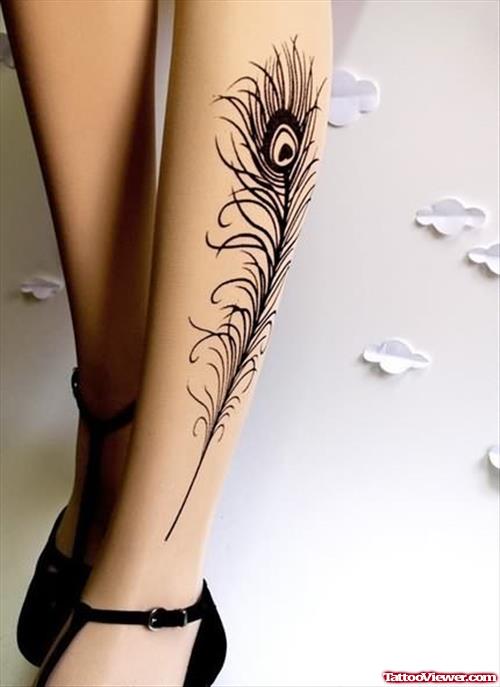 Stylish Feather Tattoo On Leg