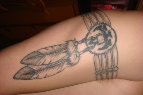 Feathers Armband Tattoo