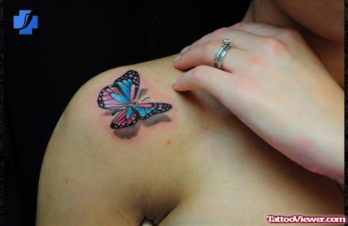 Unique Women Tatttoos butterfly on shoulder
