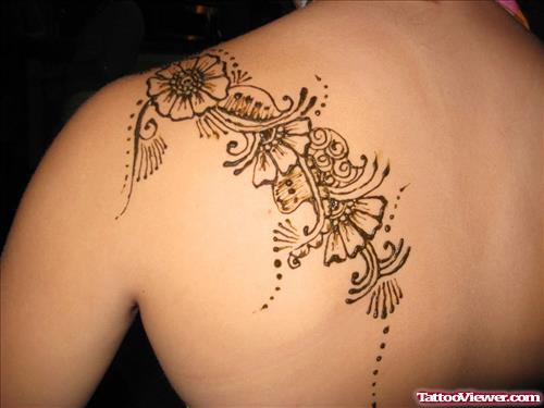 Henna Feminine Tattoo On Left Back Shoulder