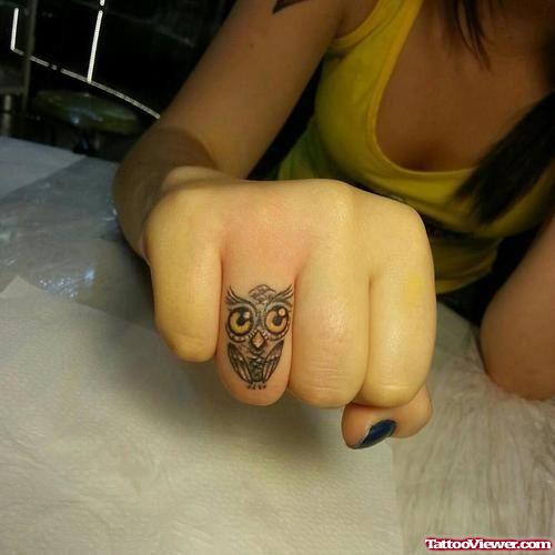 Feminine Owl Tattoo On Finger