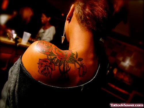 Red Roses Tattoos On Girl Back Shoulder