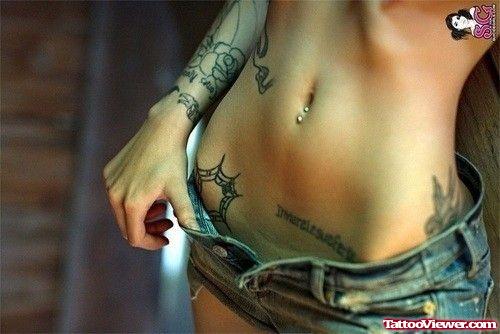 Awesome Feminie Tattoo On Hip