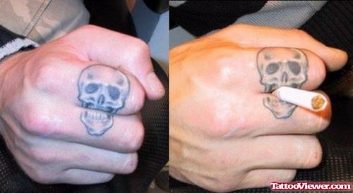 Skull Tattoos On Fingers