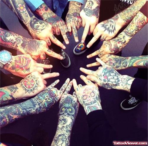 all Friends With Finger Tattoos
